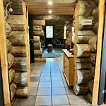 Lapland Log Ukko-kelo Lomamökit