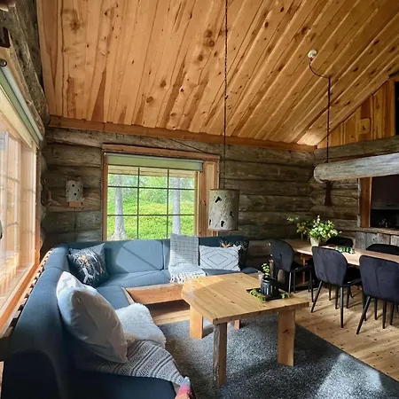 Lapland Log Ukko-kelo * Luosto